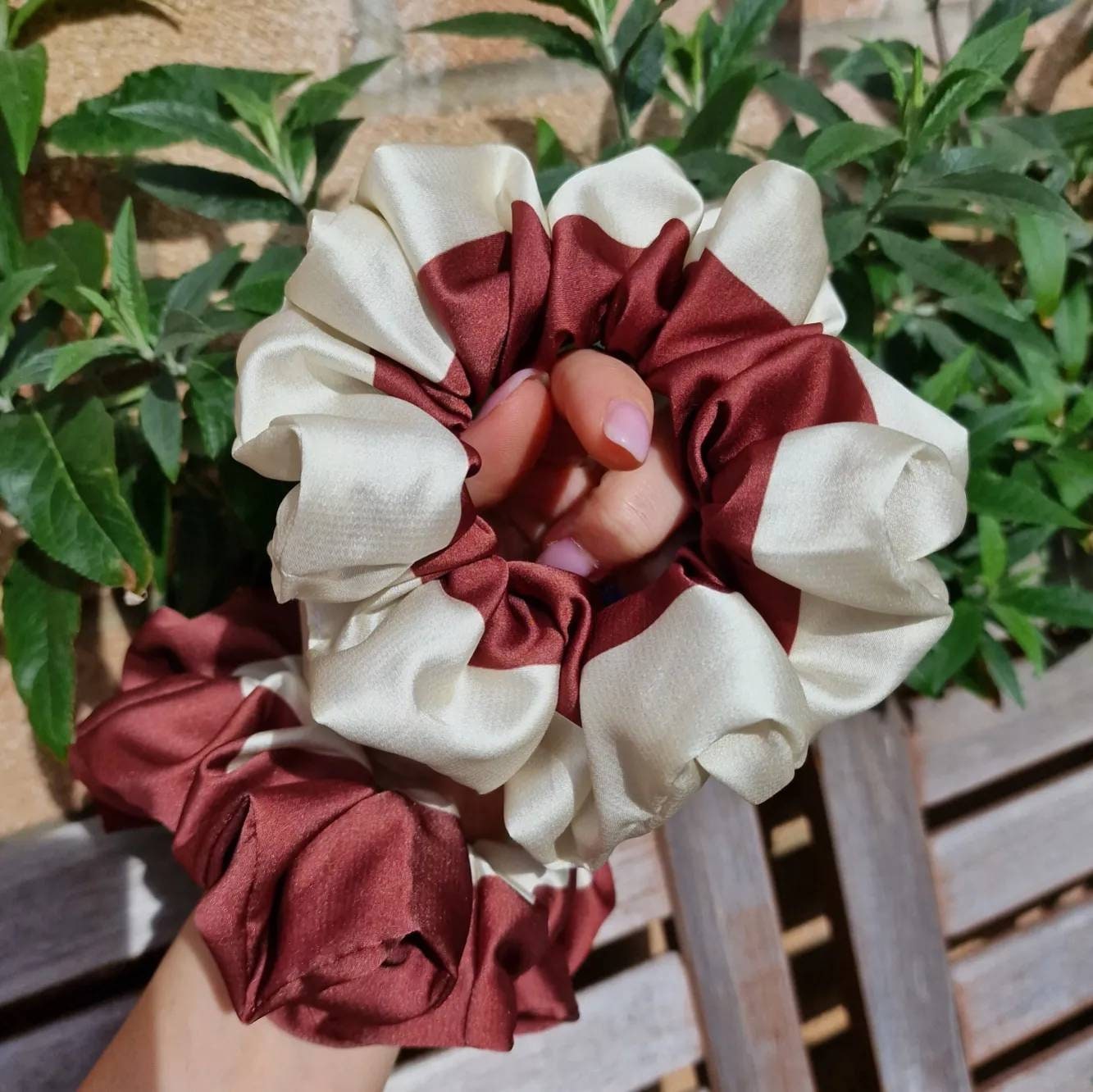 Satin Scrunchie - brown cream