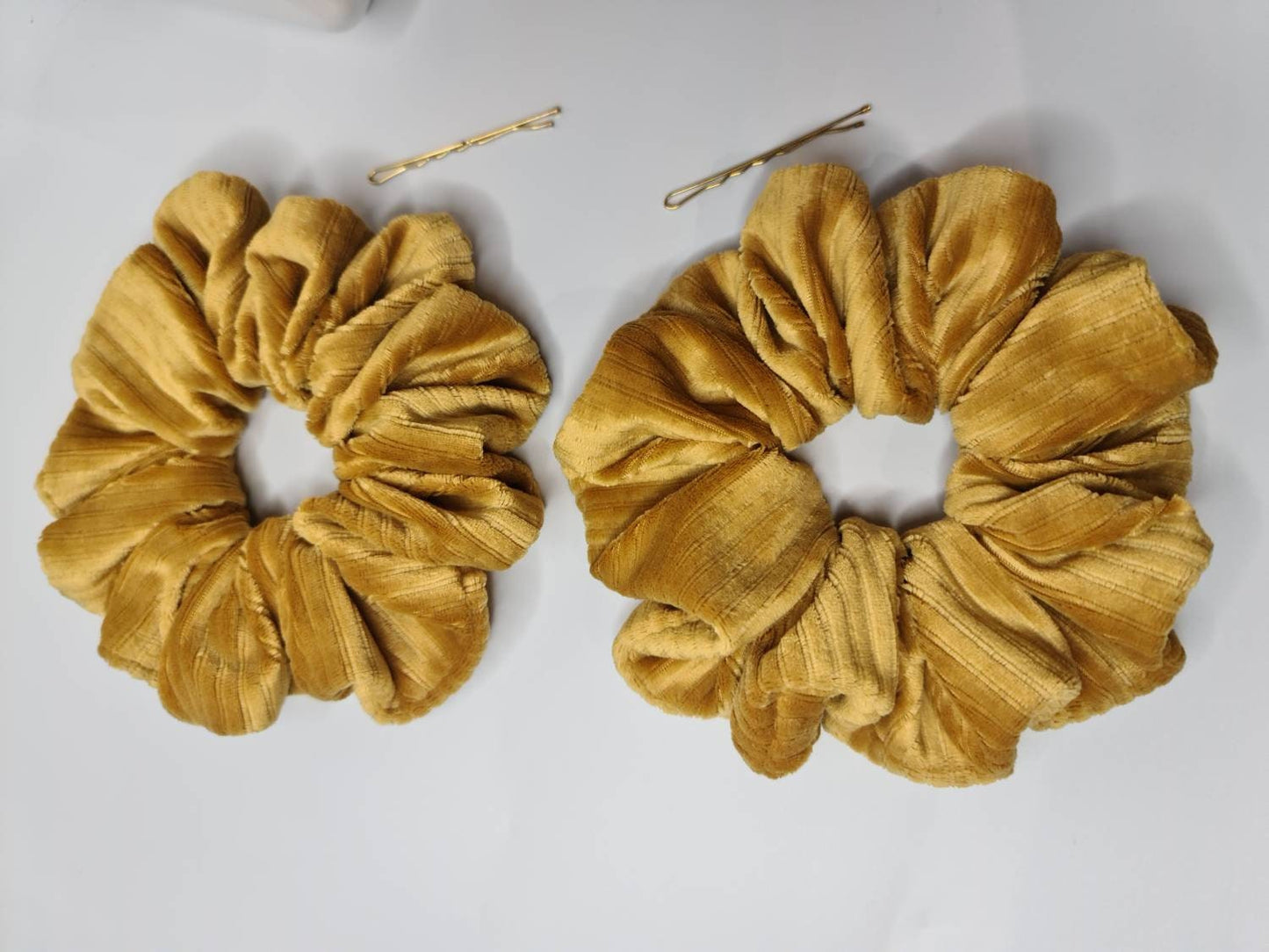 Corduroy Scrunchie - Soft Velvet curry