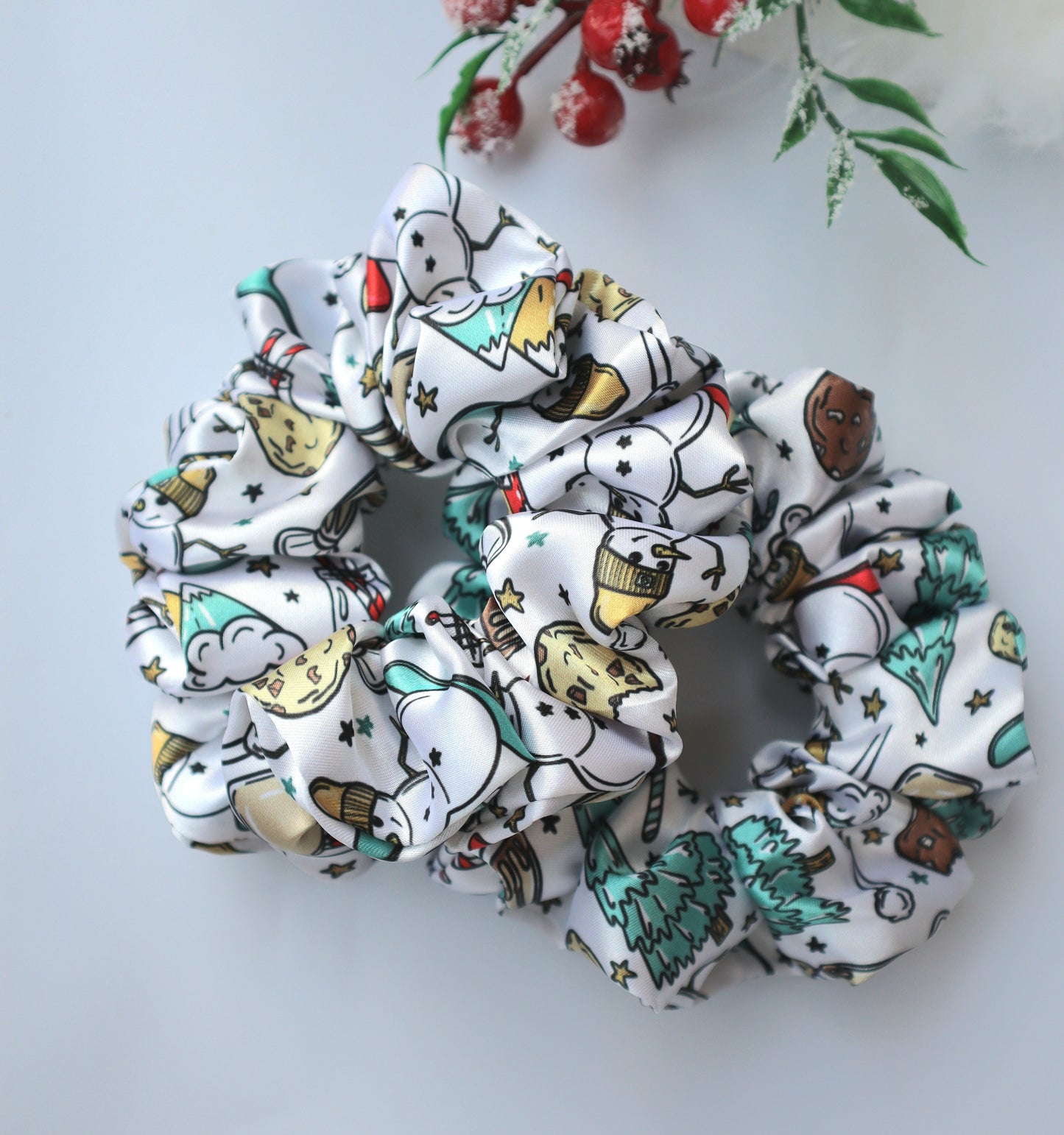 Satin scrunchie - Christmas design