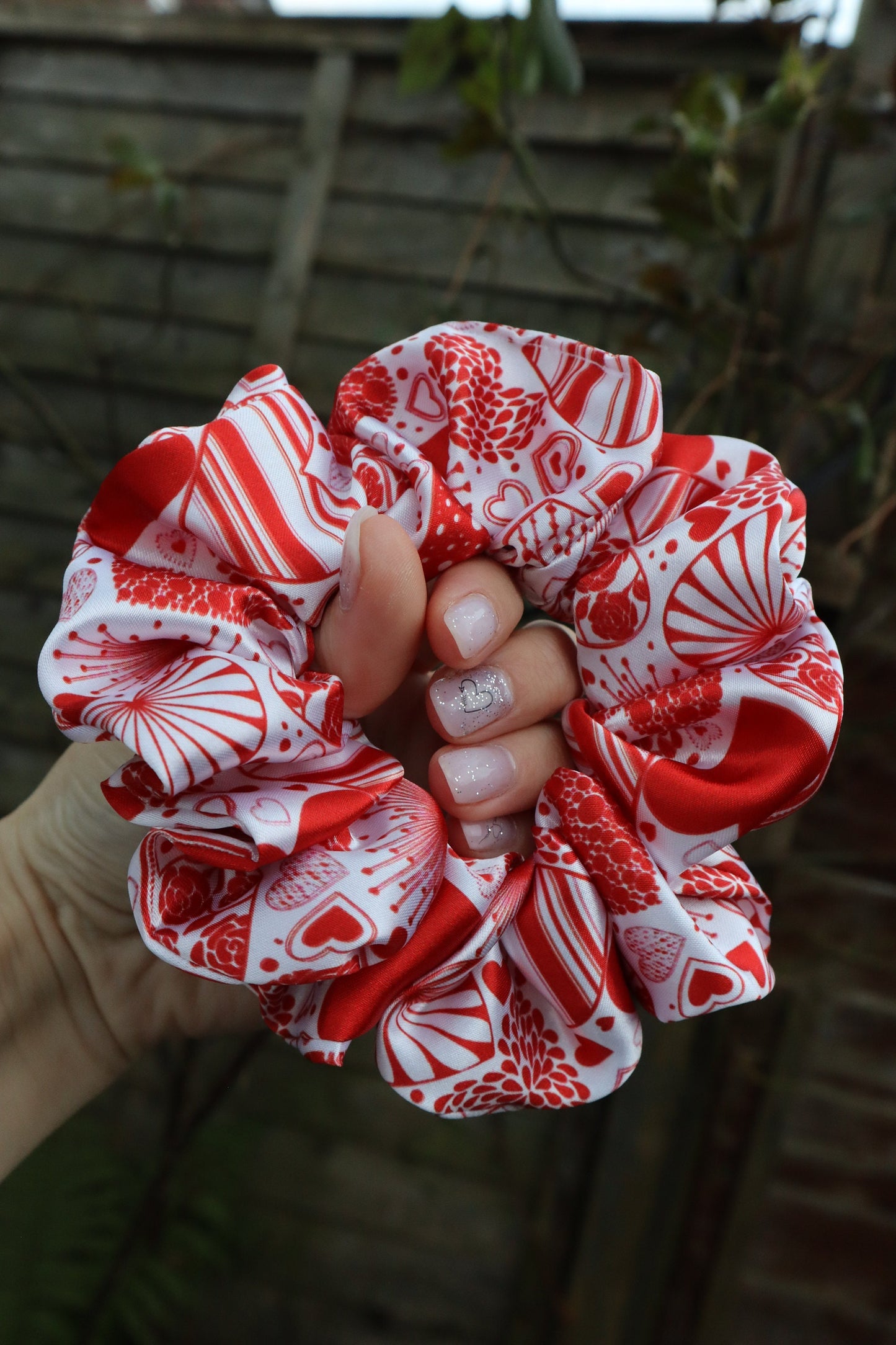 Satin Scrunchie - Love  Red Hearts